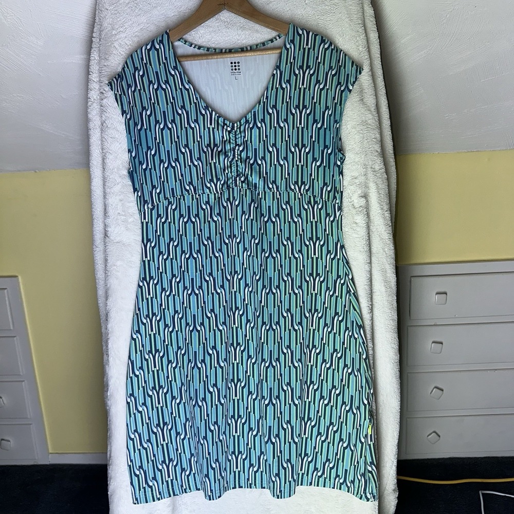 Title Nine Blue and Teal Geometric Cap-Sleeve Dress size L